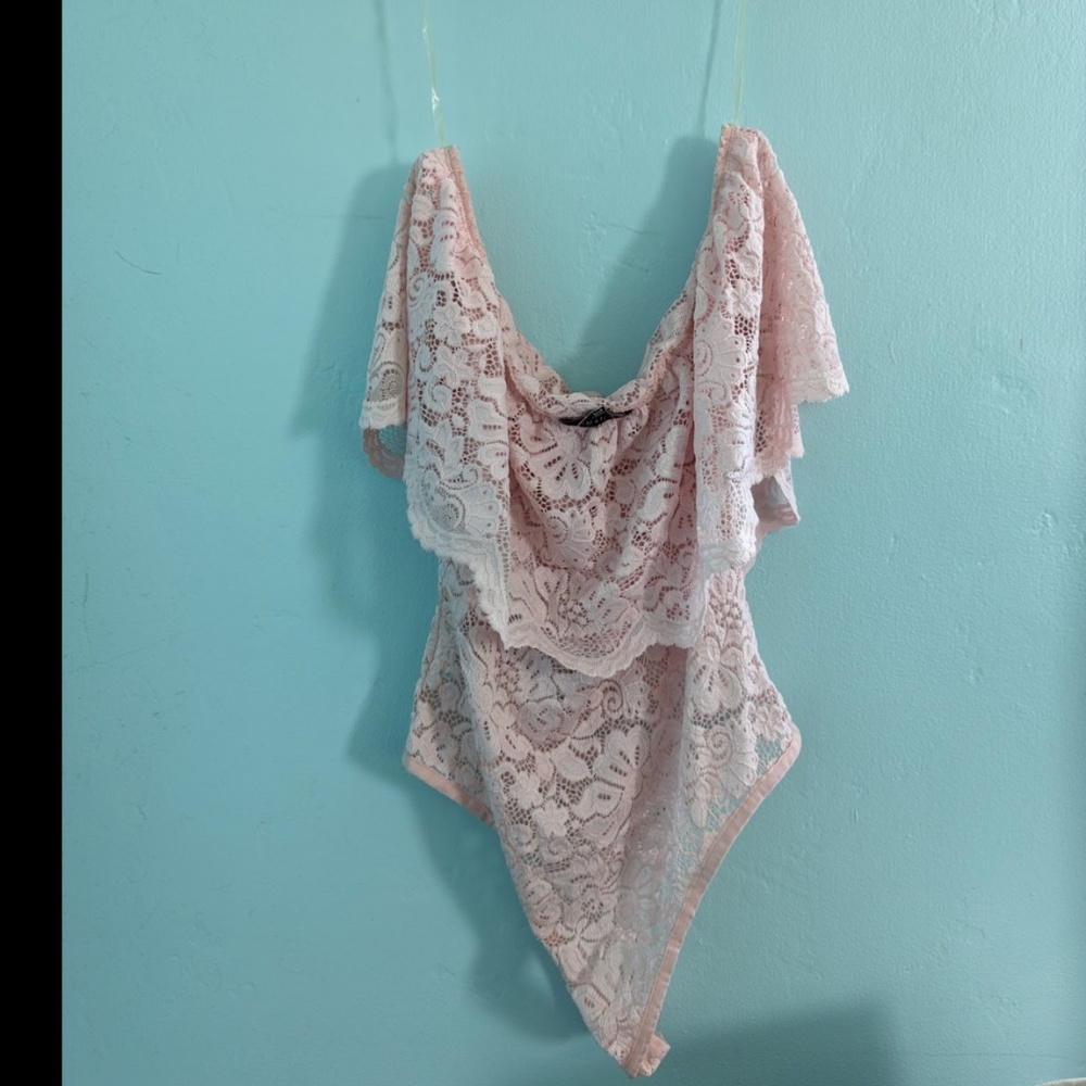 Entry Pink Bodysuit Crochet Flowers Detail